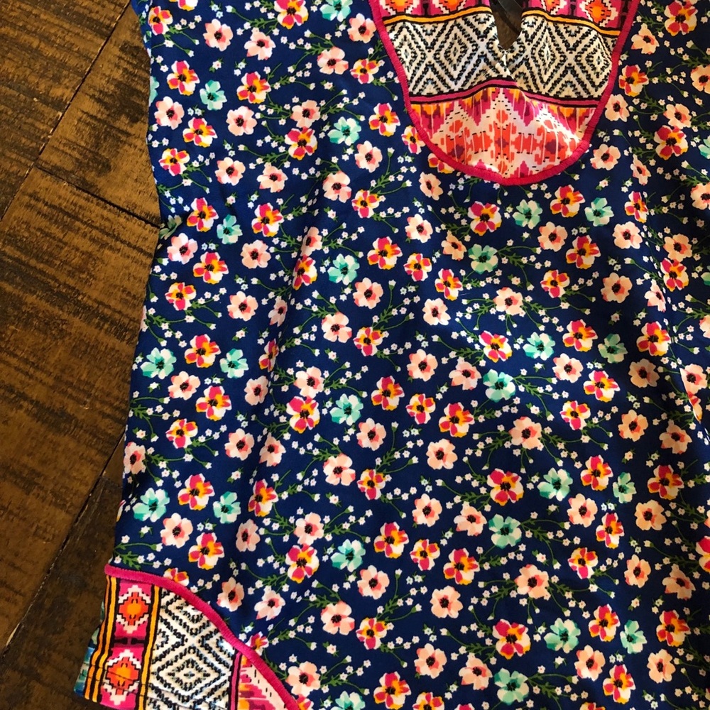 ‼️MAKE OFFER‼️one piece floral swimsuit - Picture 5 of 8